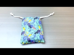 Κουστούμι παραλίας με εκτύπωση βάφλης